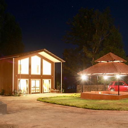 Lotus Farms Resort, Mahableshwar Mahābaleshwar Extérieur photo